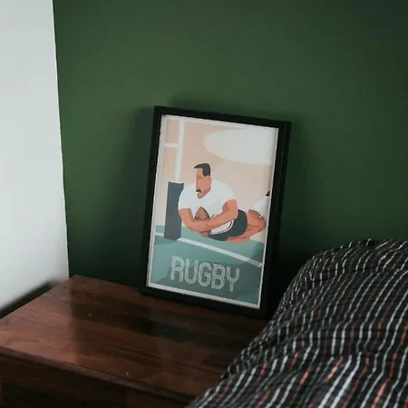 F3 Neuf Et Equipe Avec Balcon 