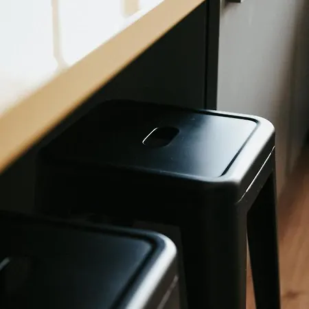 F3 Neuf Et Equipe Avec Balcon 